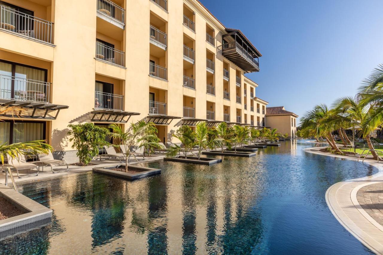 Lopesan Costa Meloneras Resort & Spa Bagian luar foto The hotel's pool