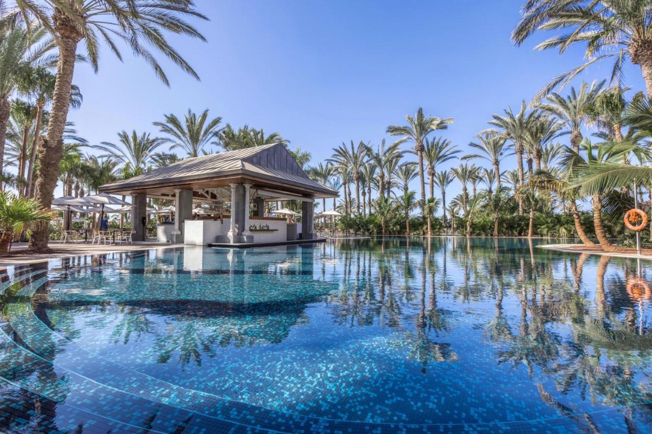Lopesan Costa Meloneras Resort & Spa Bagian luar foto The swimming pool at the hotel